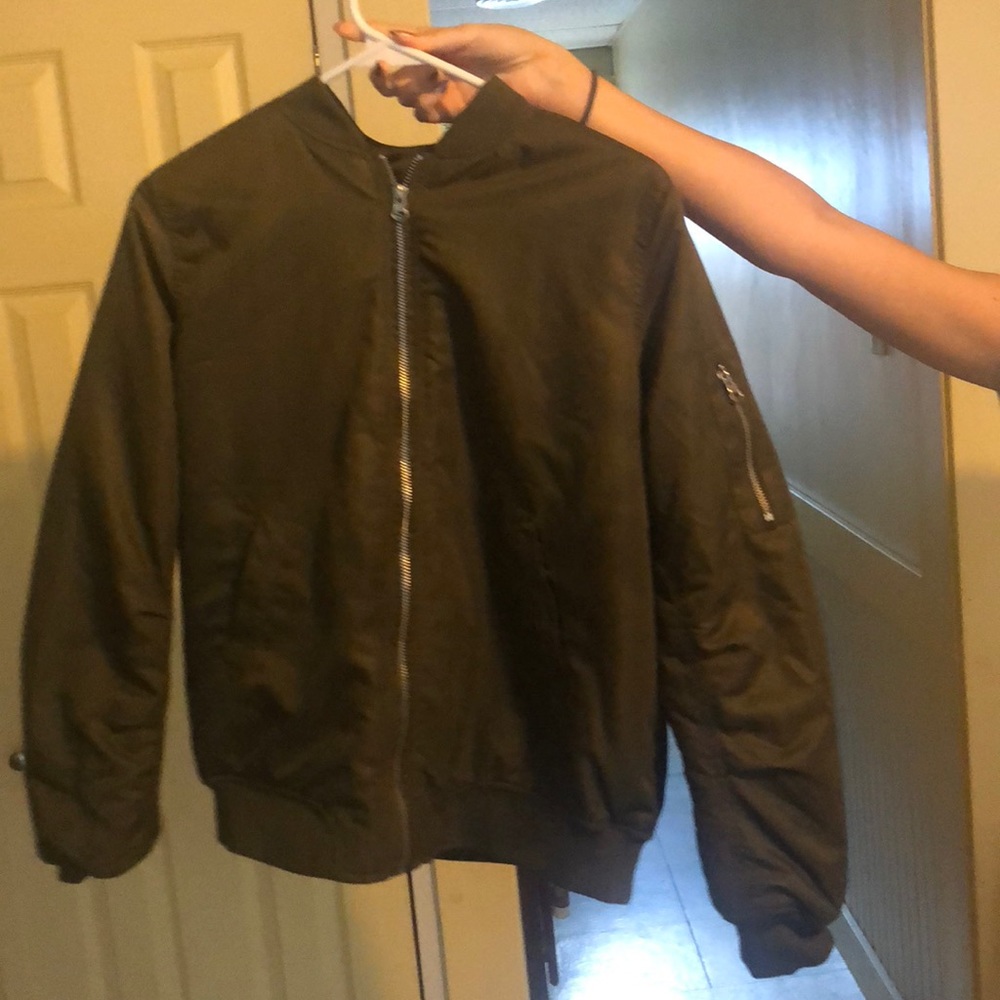 OLIVE BOMBER JACKET